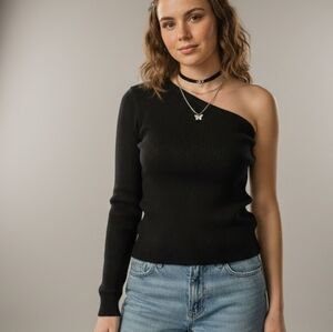 Vintage Abercrombie & Fitch Black One Shoulder Sweater